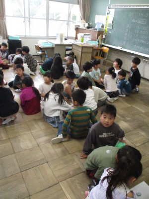 2年生1年生を迎える会の相談 (2)