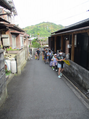 朝の登校 (7)