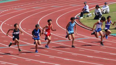 100m (71)_02